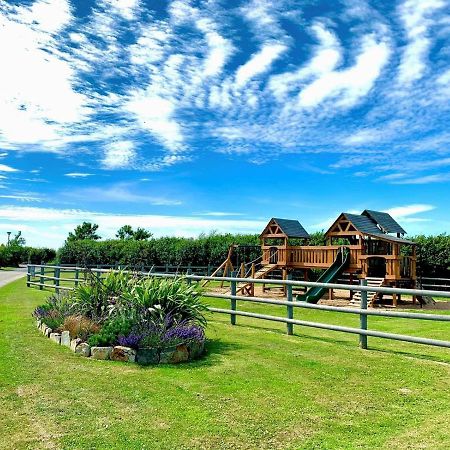 Pentire Coastal Holiday Park Hotel Bude Exterior photo